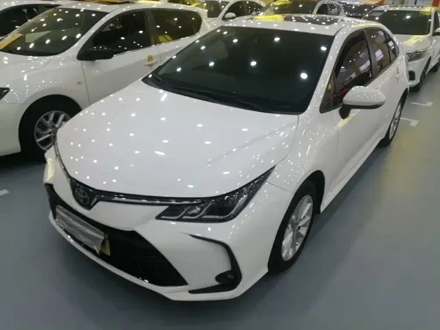 Фотография автомобиля — Toyota Corolla