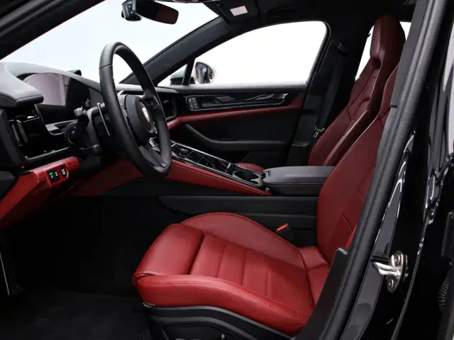 Porsche Panamera — Фото автомобиля 14