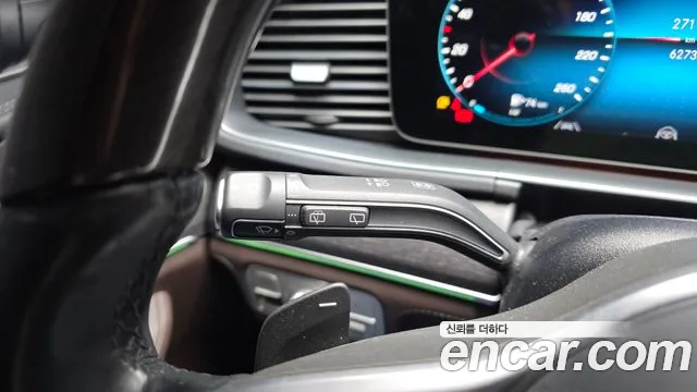 Mercedes-Benz GLS-Class — Фото автомобиля 25