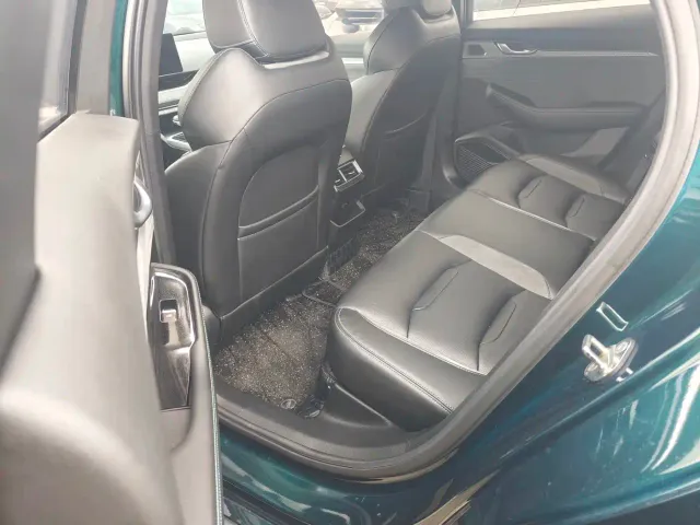 Geely Xingrui — Фото автомобиля 10