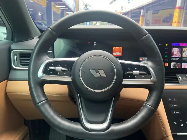 Li Auto ONE — Фото автомобиля 13