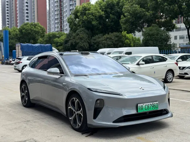 Nio ET5 Touring — Фото автомобиля 3