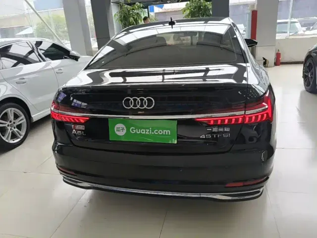 Audi A6L — Фото автомобиля 5