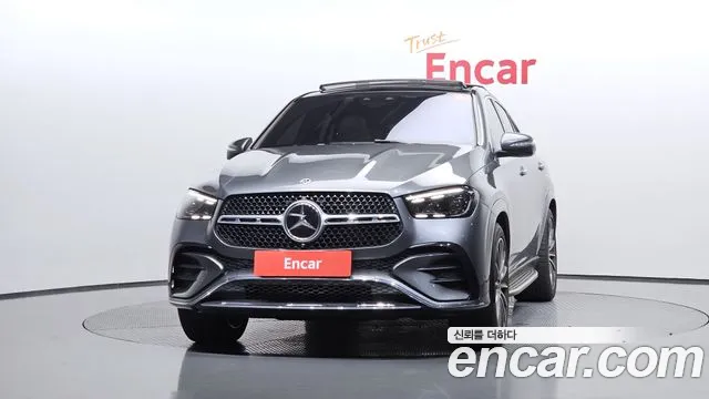 Mercedes-Benz GLE-Class — Фото автомобиля 2