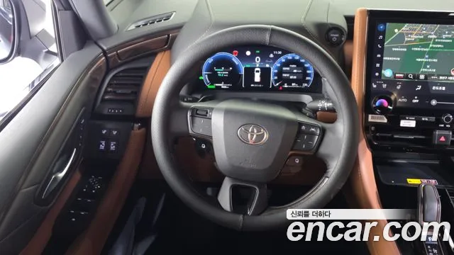Toyota Alphard — Фото автомобиля 13