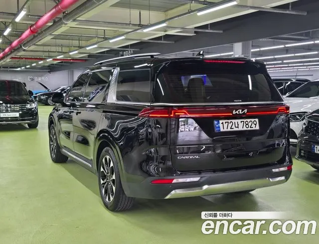 Kia Canival Carnival 4 поколение Бензин 9 мест Signature — Фото автомобиля 4