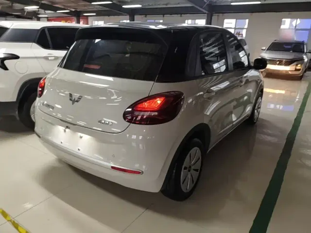 Wuling Bingo — Фото автомобиля 6