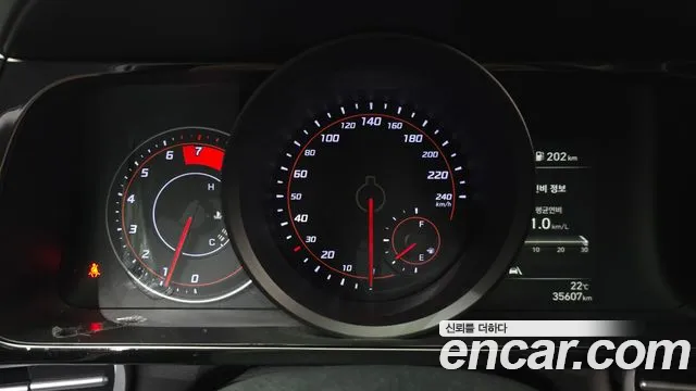Hyundai Avante CN7 — Фото автомобиля 11