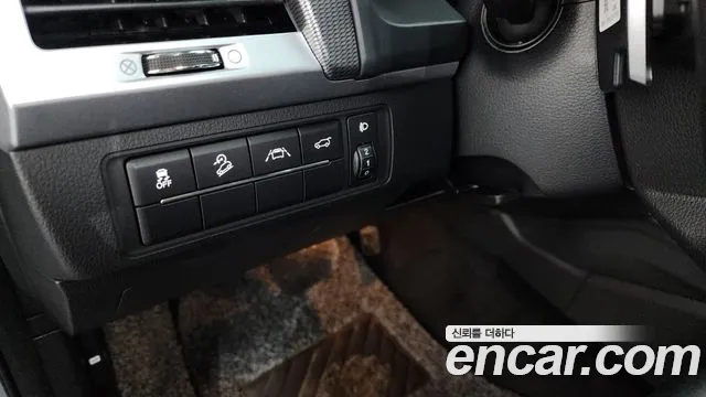 KG_Mobility_Ssangyong Rexton All Rexton Дизель 2.2 4WD — Фото автомобиля 14