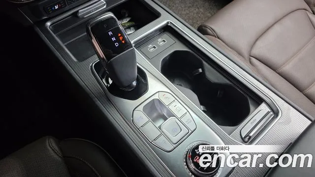 KG_Mobility_Ssangyong Rexton All Rexton Дизель 2.2 4WD — Фото автомобиля 9