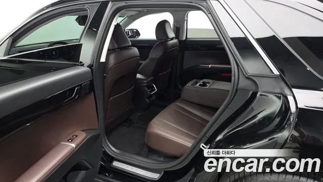 Hyundai Grandeur GN7 — Фото автомобиля 16