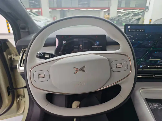 Xpeng P7+ — Фото автомобиля 6