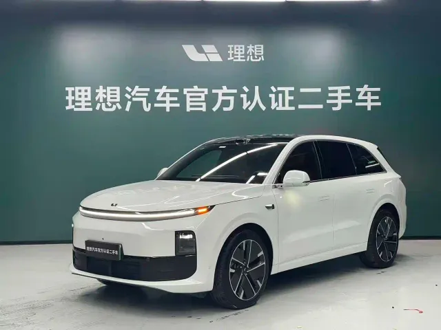Фотография автомобиля — Li Auto L6