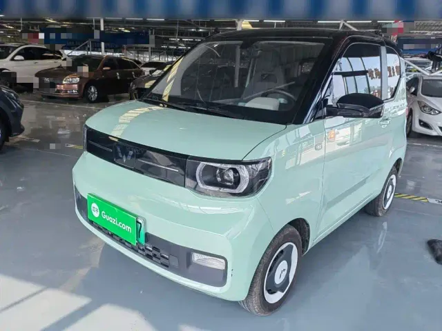 Фотография автомобиля — Wuling Hongguang Mini EV