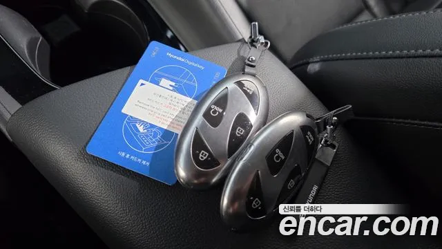 Hyundai Avante CN7 — Фото автомобиля 30