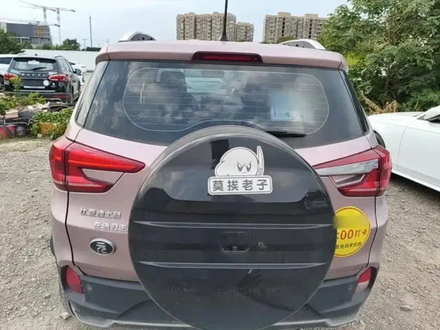 BYD Yuan Pro — Фото автомобиля 5