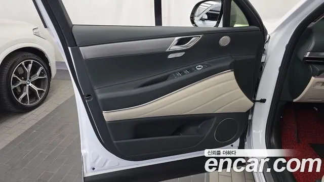 Genesis GV80 — Фото автомобиля 13
