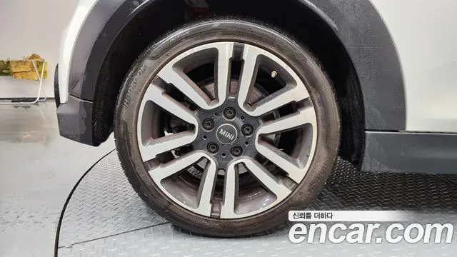 Mini Cooper — Фото автомобиля 5