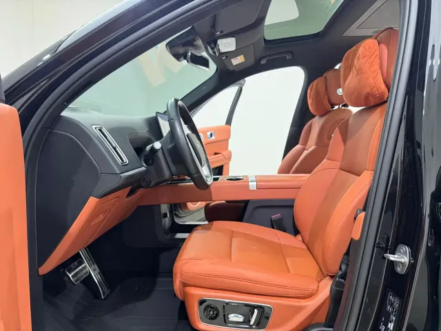 Li Auto L9 — Фото автомобиля 7
