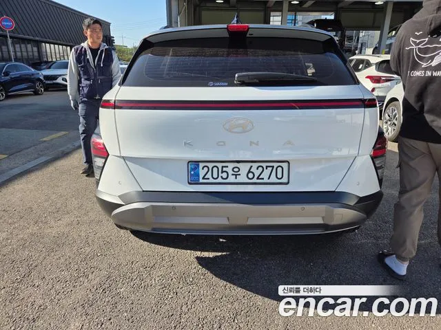 Hyundai Kona SX2 — Фото автомобиля 3