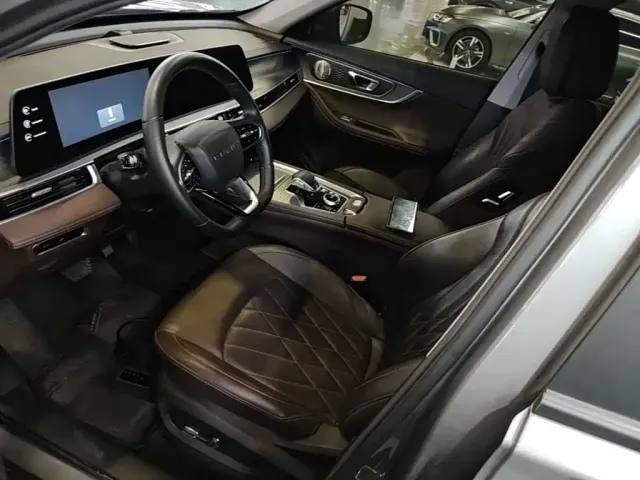 Chery Tiggo 8 PLUS — Фото автомобиля 14