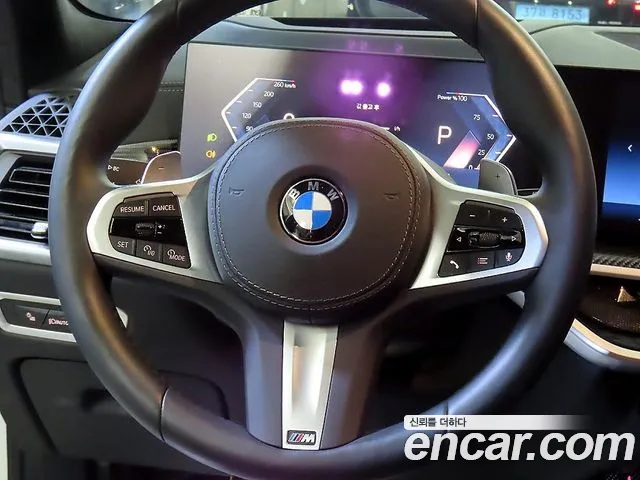 BMW X7 — Фото автомобиля 8