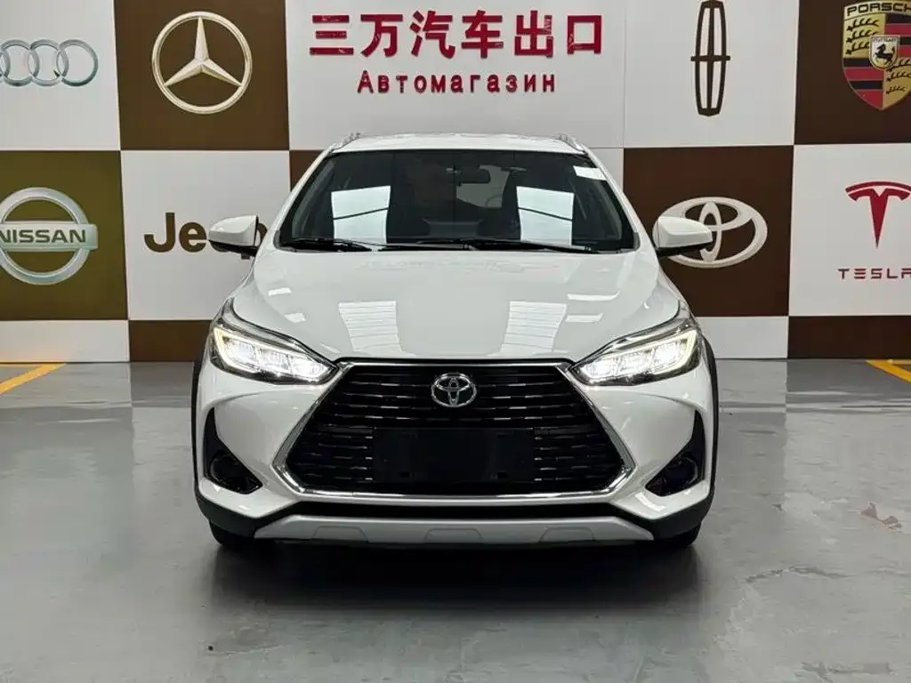 Toyota YARiS L Zhi Xuan 2022 Zhi Xuan X 1.5L CVT Luxury PLUS Edition — Фото автомобиля 2