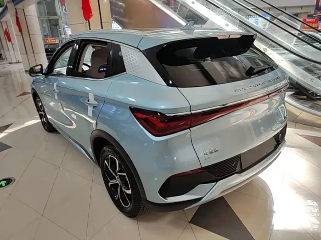 BYD Yuan PLUS — Фото автомобиля 4