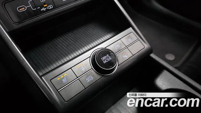 Hyundai Kona — Фото автомобиля 24