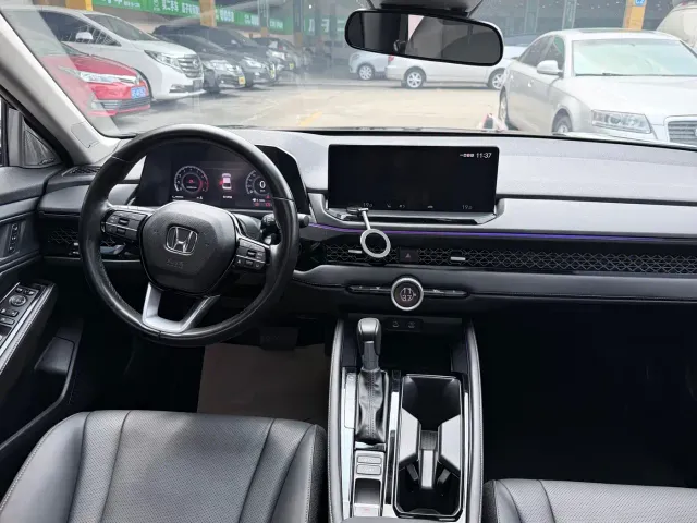 Honda Accord 2024 260TURBO Premium Edition — Фото автомобиля 6