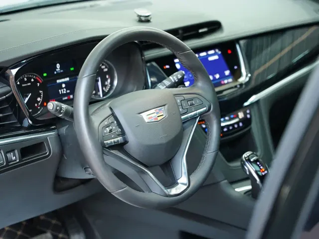 Cadillac XT6 — Фото автомобиля 13
