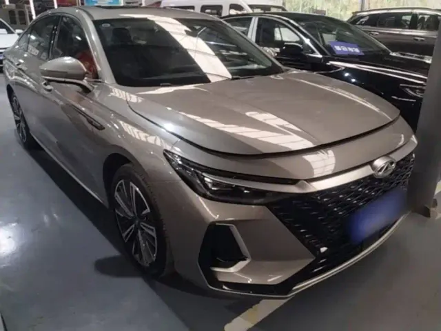 Chery Arrizo 8 — Фото автомобиля 3