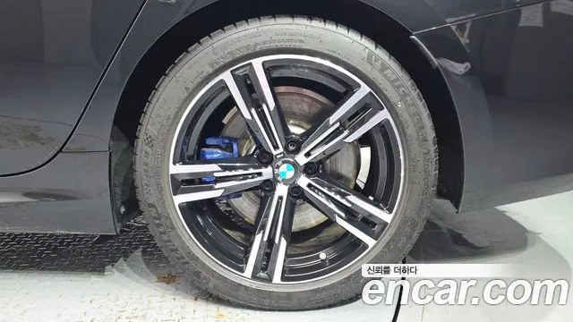 BMW 3-Series 3 серия (G20) 320i M Sport — Фото автомобиля 21
