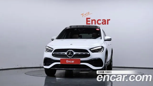 Mercedes-Benz GLA-Class H247 — Фото автомобиля 3