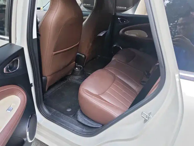 Wuling Bingo — Фото автомобиля 11