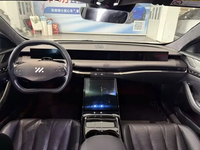 IM Motors L7 — Фото автомобиля 5