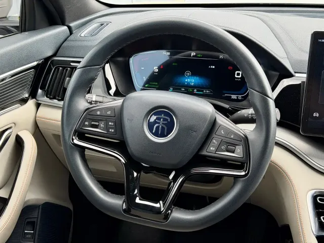 BYD Song PLUS — Фото автомобиля 9