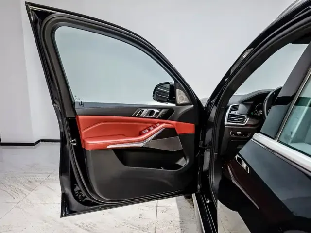 BMW X5 — Фото автомобиля 8
