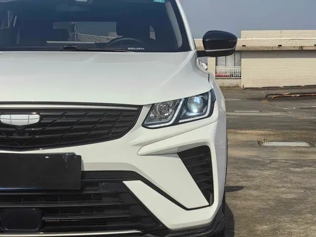 Geely Binyue — Фото автомобиля 3