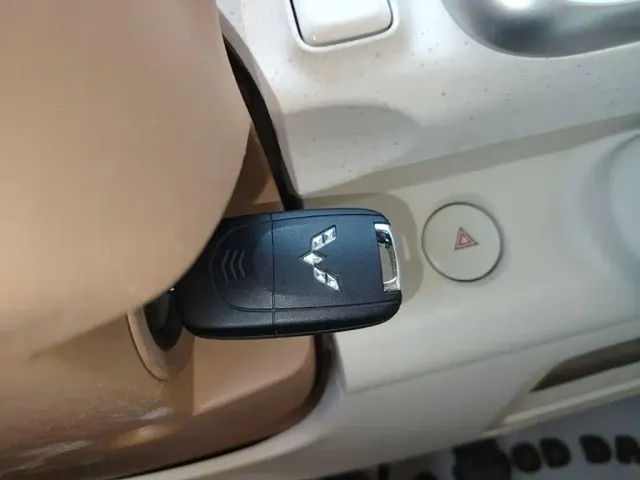 Wuling Hongguang Mini EV — Фото автомобиля 8