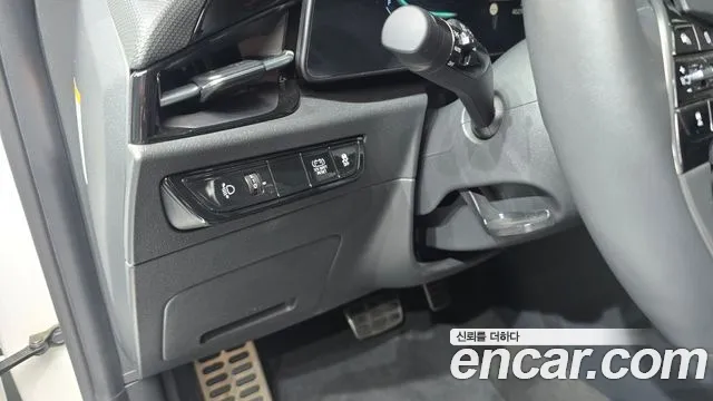 Kia Niro The All New Niro Signature — Фото автомобиля 14