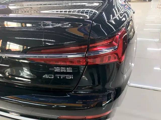 Audi A6L — Фото автомобиля 7