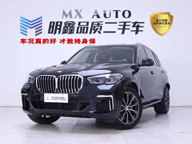 Фотография автомобиля — BMW X5