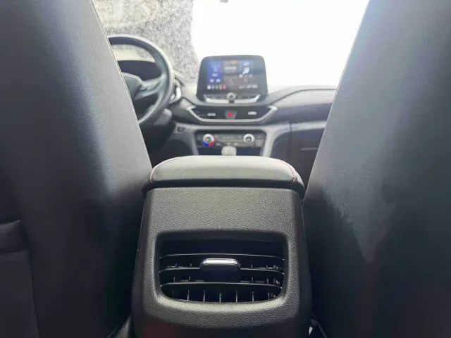 Chevrolet Orlando — Фото автомобиля 18