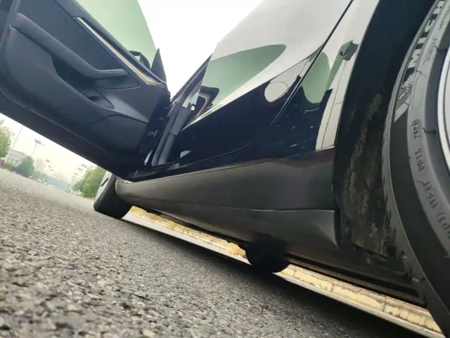 Tesla Model 3 — Фото автомобиля 21