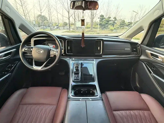 GAC Trumpchi M8 — Фото автомобиля 13