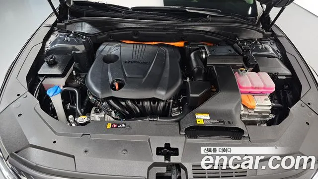 Hyundai Grandeur Grandeur (New) Hybrid — Фото автомобиля 6