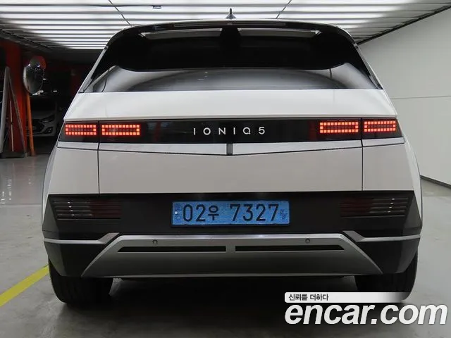 Hyundai Ioniq 5 — Фото автомобиля 3