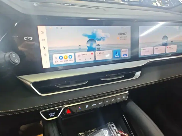 Geely Xingyue L — Фото автомобиля 12