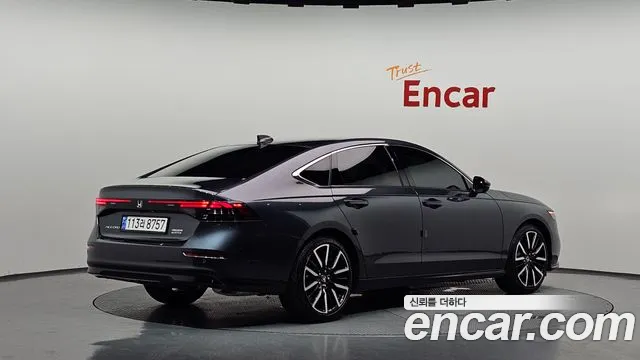 Honda Accord — Фото автомобиля 2
